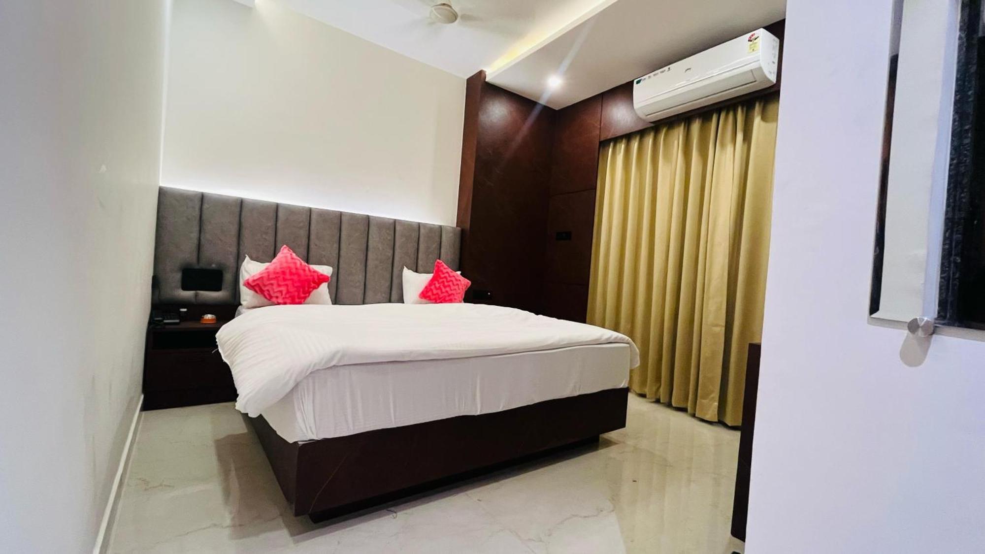 Hotel Revanta 皮尔瓦拉 外观 照片