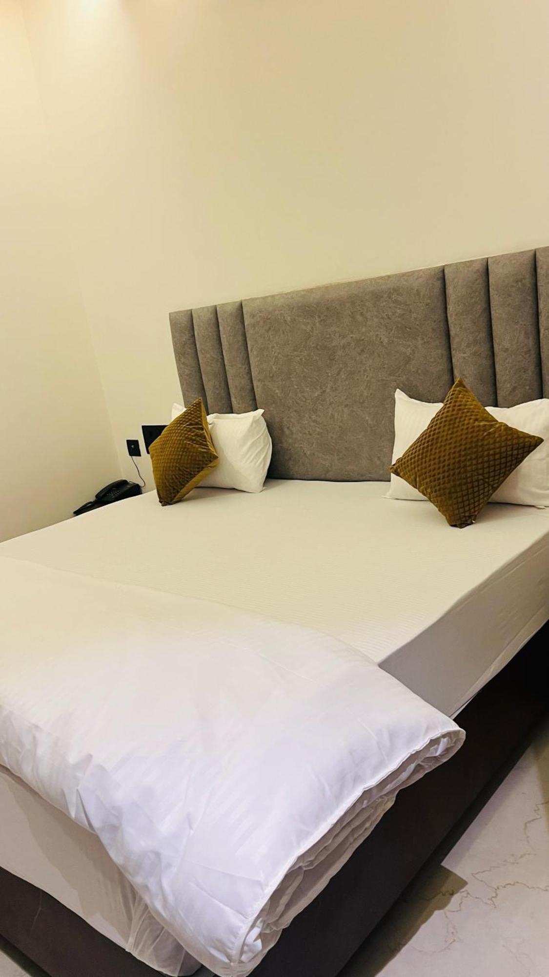 Hotel Revanta 皮尔瓦拉 外观 照片