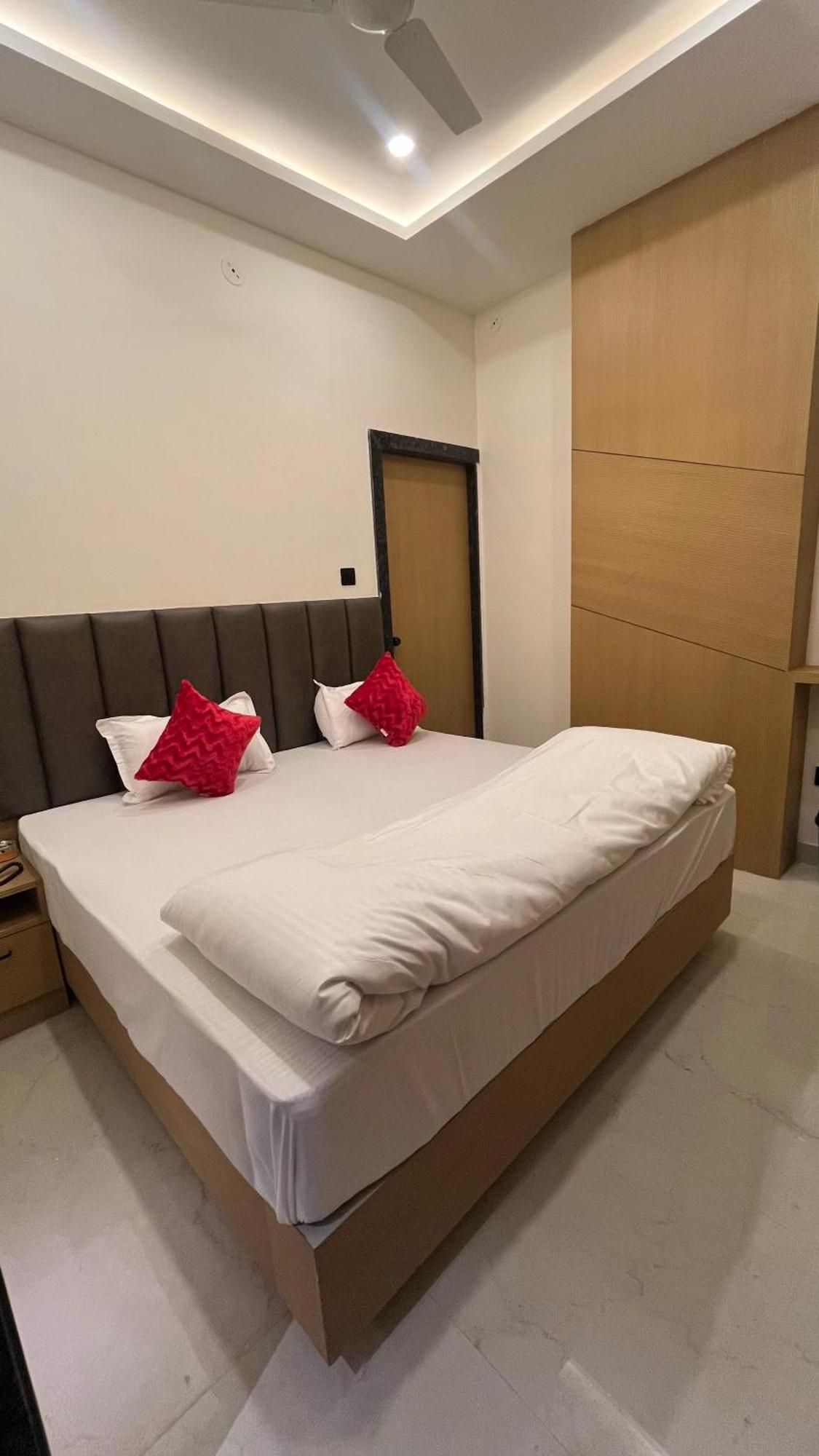 Hotel Revanta 皮尔瓦拉 外观 照片